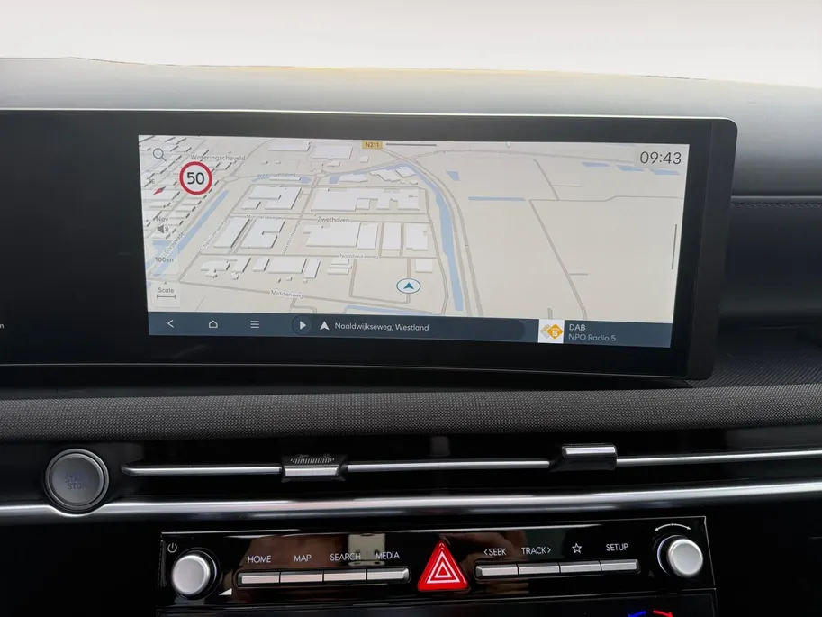 Hyundai Tucson 1.6 T-GDI PHEV Premium Sky 252PK | 66km WLTP elektrisch | Navigatie | Apple Carplay & Android Auto | Stoelventilatie & verwarming | Schuif- kanteldak | 360 camera |