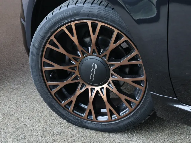 Fiat 500 0.9 TwinAir T 120TH edition | lage km-stand