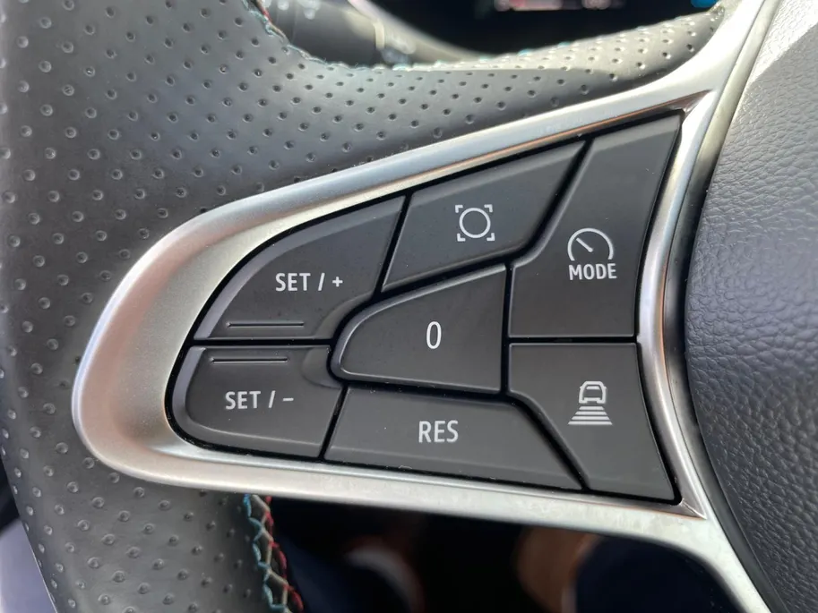 Renault Captur 1.6 E-Tech Hybrid Esprit Alpine *Automaat*Navi+Camera*Climate Control*Parkeersensoren*LM.Velgen*Zeer nette auto!