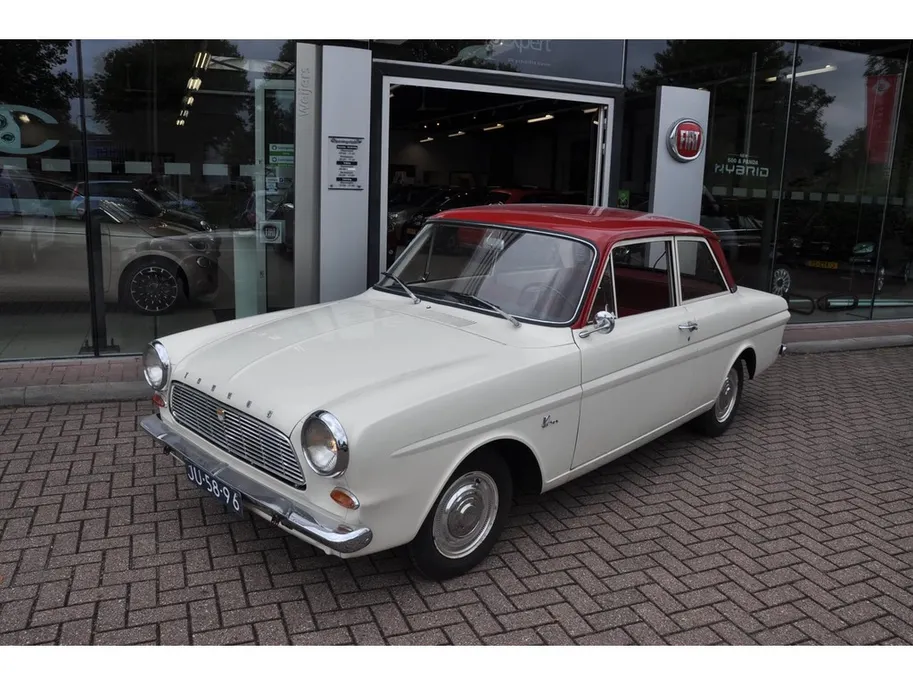 Ford Taunus 1.2 12M Wit, Rood dak in prima staat.