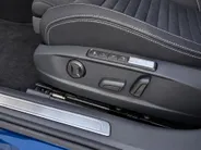 Volkswagen Passat Variant 1.4 TSI eHybrid 218pk GTE Business · SOH 91,3% · Panoramadak · Navigatie · Camera + Parkeersensoren · Apple/Android Car Play