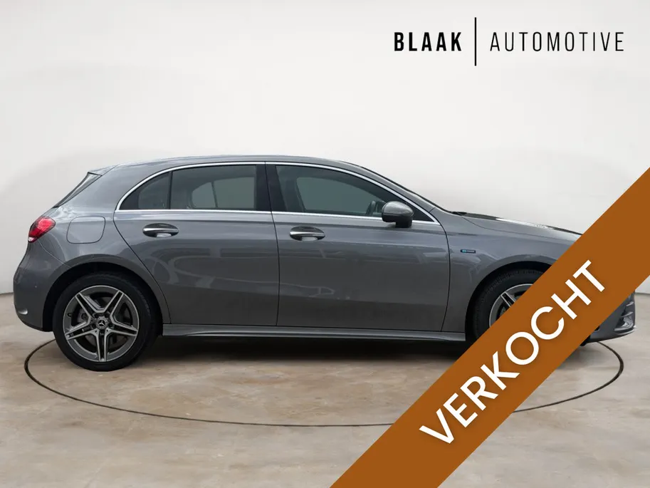 Mercedes-Benz A-Klasse 250 e Premium Plus | AMG pakket | Stoelverwarming