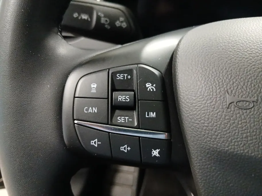 Ford Focus Wagon 1.0 EcoBoost Hybrid Active X | Driver Assistance Pack | Adap. Cruise | Panoramadak | Winter Pack |