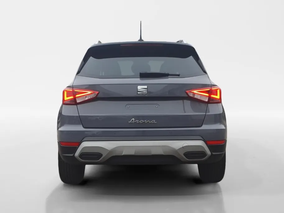 SEAT Arona Xperience | Climate control | Adaptieve cruise control | Camera | Apple CarPlay / Android  | Parkeersensoren voor en achter |