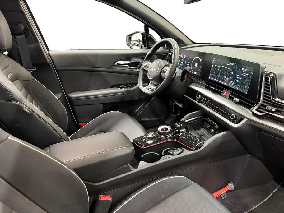 Kia Sportage 1.6 T-GDi Plug-in Hybrid AWD GT-PlusLine TREKHAAK ! | RESTERENDE FABRIEKSGARANTIE TM 2034 | MEEST LUXE UITVOERING | Z.G.A.N. !