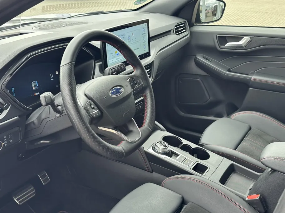 Ford Kuga 2.5 PHEV ST-Line X - TREKHAAK ELECTRISCH - 2.100 KG TREKGEWICHT - PANORAMA DAK - APPLE CAR PLAY - ANDROID AUTO - AGR STOELEN - VOORRUITVERWARMING
