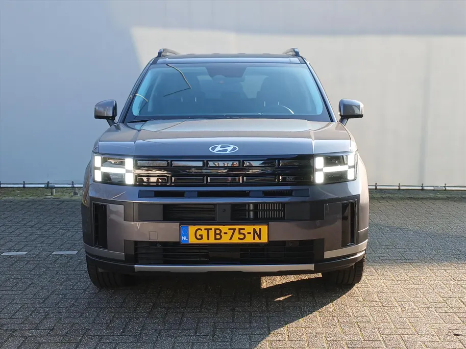 Hyundai Santa Fe 1.6 T-GDi HEV 2WD 7-zits Premium / Org. Nederlands! / 1e Eigenaar / SCHERP GEPRIJSD!