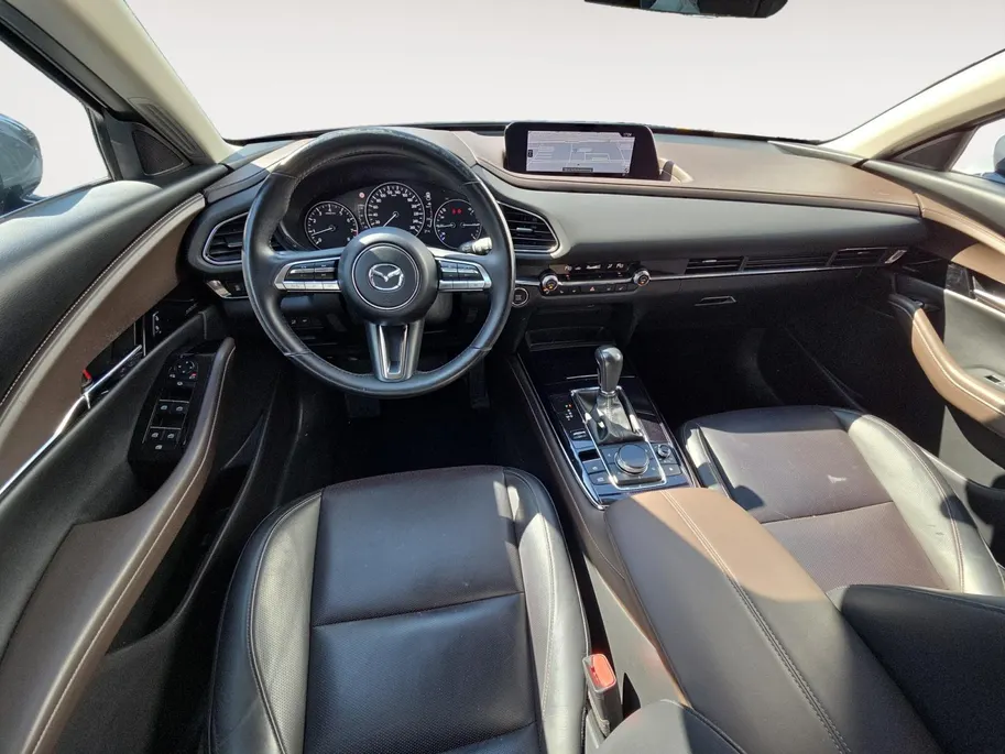 Mazda CX-30 2.0 e-SkyActiv-X M Hybrid Luxury | Automaat| Dealeronderhouden | Stoelverwarming | Bose |  Zeer nette auto | Lederen interieur | BLIS | Adaptive cruise control | Camera | carplay |