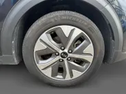 Kia e-Niro ExecutiveLine 64 kWh | Lederen bekleding | Elektrische stoelverstelling | JBL Audio systeem | Stoelventilatie