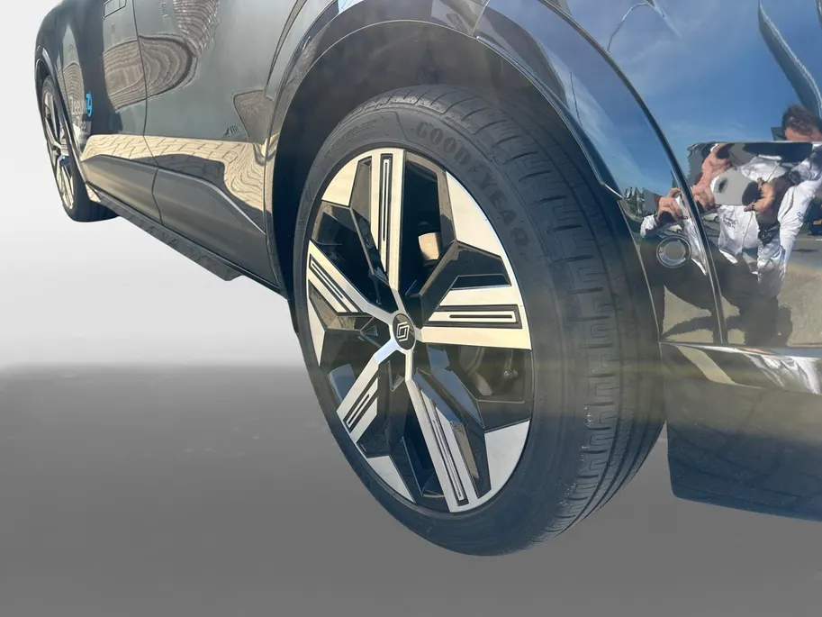 Renault Megane E-Tech comfort range iconic 60 kWh | Stuur & Stoelverwarming | Elektrische Stoelverstelling | Sfeerverlichting | Apple Carplay & Android Auto | Harman & Kardon Audio | Camera | Navigatie | Parkeersensoren | Rijdende Demo