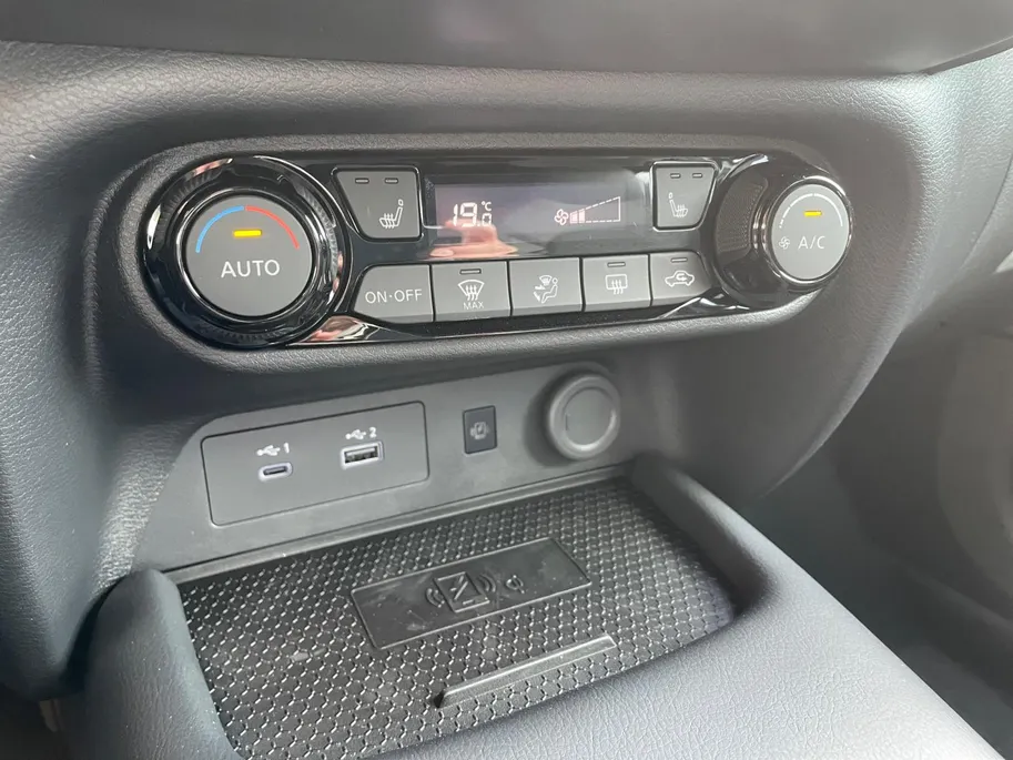 Nissan Juke 1.6 Hybrid N-Design | 360grd Camera | Apple carplay & Android auto | Stoel- en stuurverwarming| Two tone lak | 19inch LM wielen | I-key | Automaat| Pro-pilot| Navigatie | Climate controle |