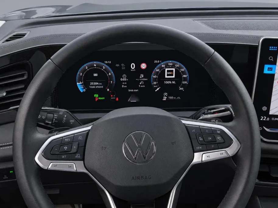 Volkswagen Tiguan 1.5eTSI/150PK Energy · Trekhaak · Stoelverwarming · Apple/Android Car Play ·  Navigatie ·  360°Camera + Parkeersensoren · Garantie t/m 21-01-2028