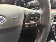 Ford Fiesta 1.0 EcoBoost ST-Line 12 MAANDEN BOVAG GARANTIE | ELEKTRISCHE RAMEN | BLUETOOTH AUDIO | AIRCO