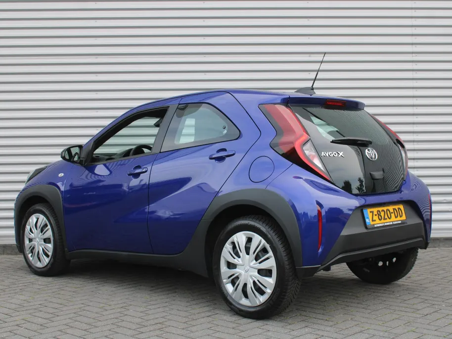 Toyota Aygo X 1.0 VVT-i MT Play | All season 17' | Apple carplay/Android auto | Cruise | Airco | Camera |