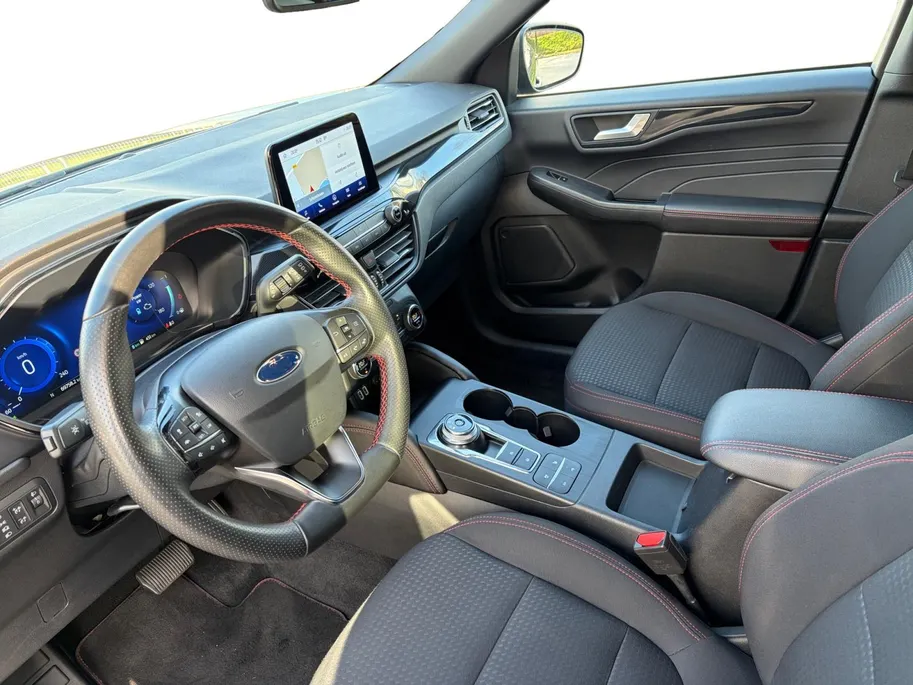 Ford Kuga 2.5 PHEV ST-Line 225PK | Adaptieve Cruise Control | BLIS | Trekhaak | Apple/Android Carplay | Keyless Entry | Climate Control |