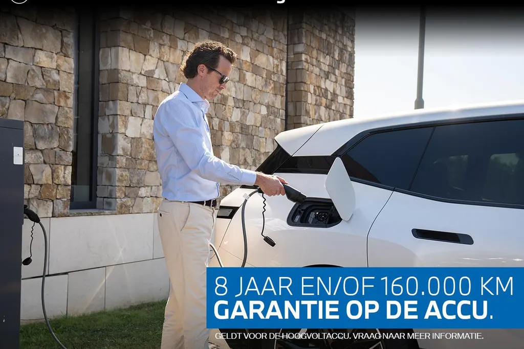 BMW i5 Sedan eDrive40 M Sport Edition