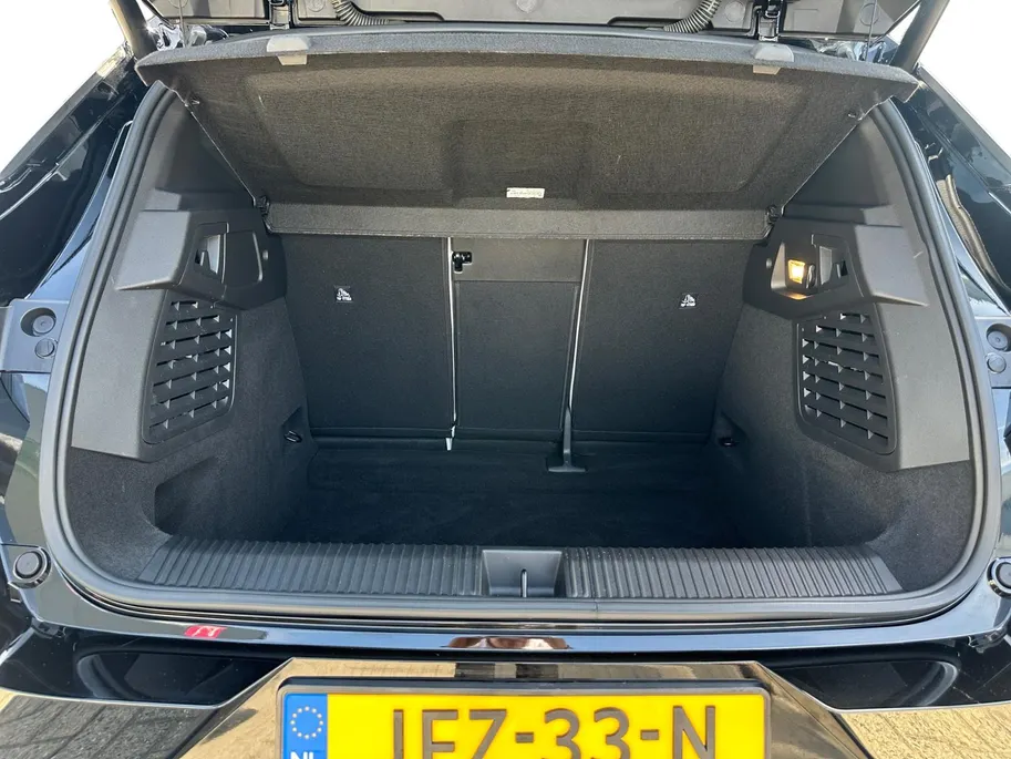 Renault Scénic E-Tech EV87 long range iconic | Dode Hoek Detectie | Harman Kardon | Stoel & Stuurverwarming | Automatische Kofferbak | Apple Carplay & Android Auto | Dodehoek Detectie | 12 Maanden BOVAG Garantie