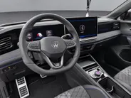 Volkswagen Tiguan 1.5 272pk DSG eHybrid R-Line Edition · Panoramadak · Wegklapbare Trekhaak · 360 Camera · Massage · Black Style · 20'' Inch · Garantie t/m 29-06-2030 of 100.000km