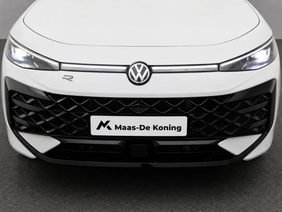 Volkswagen T-Roc R-Line First Edition 1.5 eTsi 150 pk 7 versn. DSG