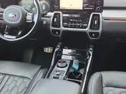 Kia Sorento 1.6 T-GDI Plug-in Hybrid 4WD ExecutiveLine 7p. | Navi | Clima | 360° Camera | Stoelventilatie | Stoel-/Stuurverwarming | Cruise Control | Keyless Entry | 7-Persoons