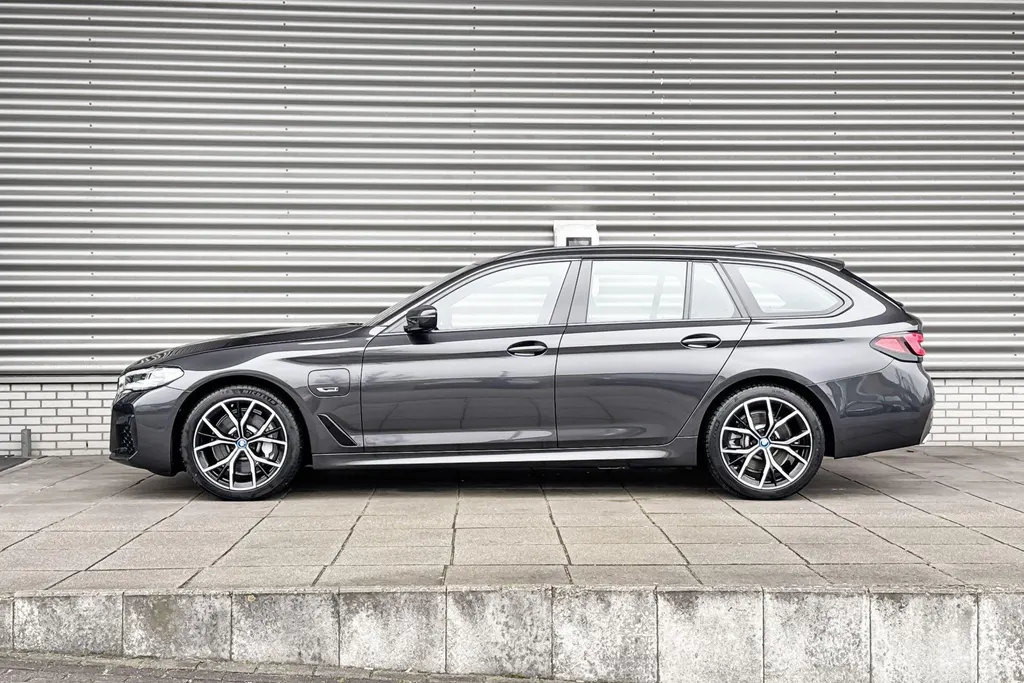 BMW 5 Serie Touring 530e Business Edition Plus