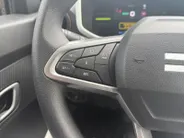 Dacia Spring Extreme 65 26.8 kWh AUTOMAAT AIRCO CAMERA CRUISE CONTROLE APPLE CARPLAY ANDROID AUTO ZEER MOOIE AUTO DEMONSTRATIEAUTO VRAAG NAAR DE KMSTAND