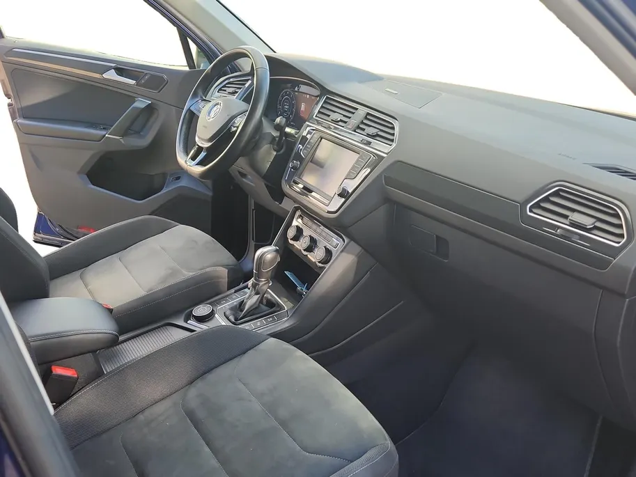 Volkswagen Tiguan 2.0 TSI 4Motion Highline | Virtual | Adaptive Cruise | 360 Camera | NL Auto | Elektr. Kofferklep | 1 Jaar Bovag Garantie |