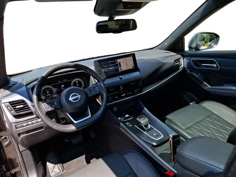 Nissan QASHQAI 1.3 MHEV Xtronic Tekna Plus |  1800 kg trekgewicht | Elektrische achterklep | 360 Camera | Elektrische stoelen met geheugen | Massage |