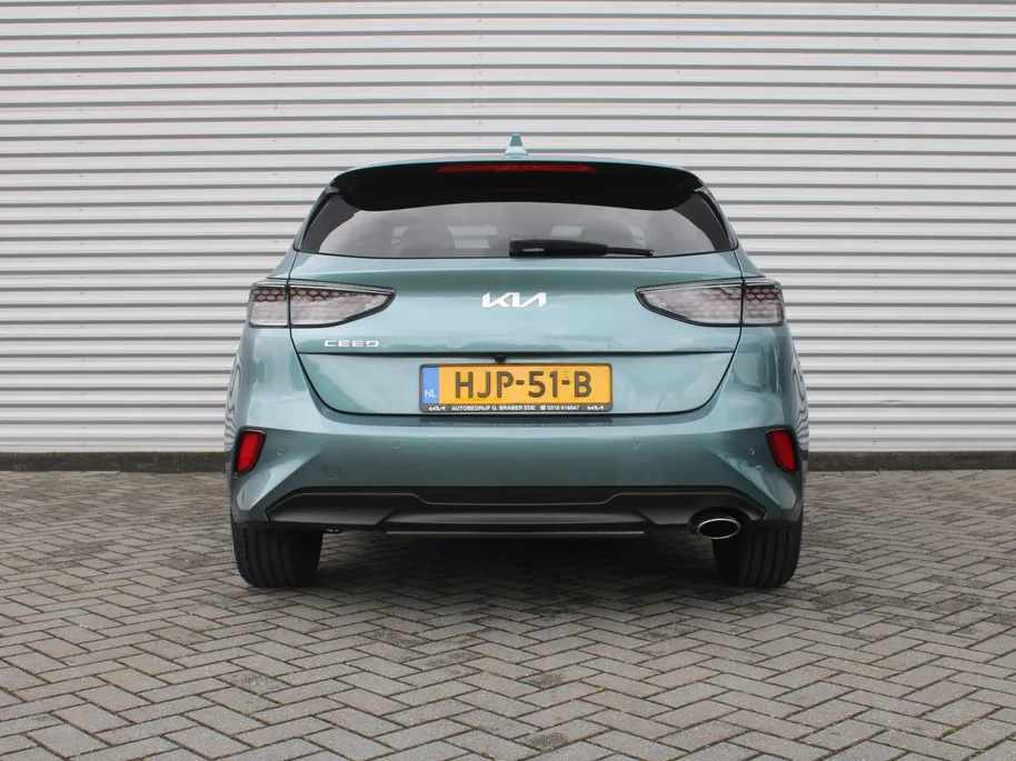 Kia Ceed 1.0 T-GDi Design Edition | Stuur-/stoelverwarming | Cruise | Camera | 16' LM | Dodehoekdetectie | JBL audio | LED |