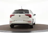 Volkswagen Polo Life Edition 1.0 TSI 95 pk 5 versn. Hand · Achteruitrijcamera ·