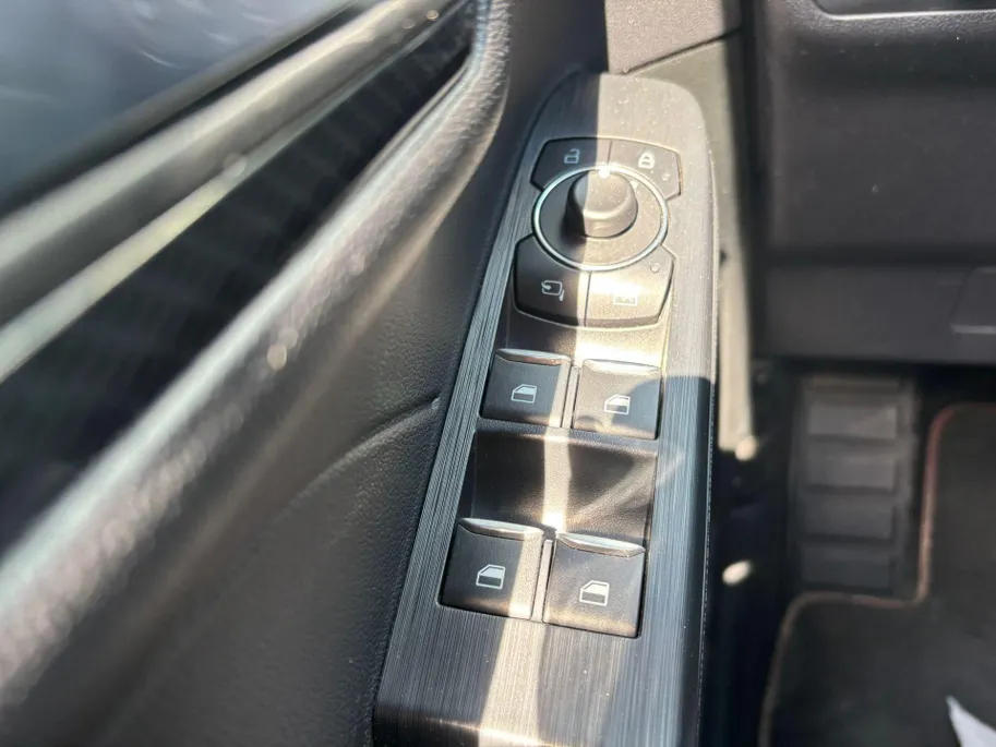 Ford Focus 1.0 EcoBoost ST Line