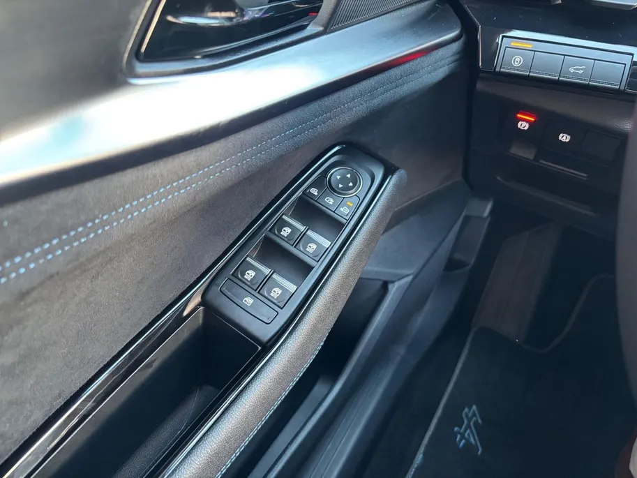 Renault Austral 1.2 E-Tech full hybrid 200 techno esprit Alpine | elektrisch. Achterklep | Dodehoek detectie | Apple Carplay / Android auto