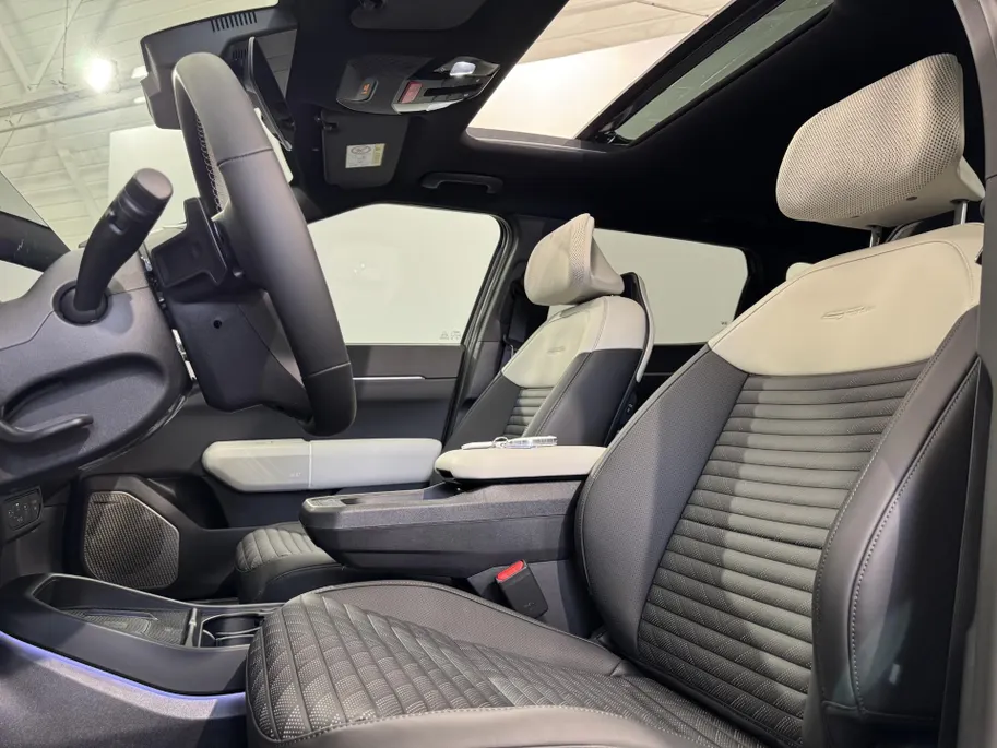 Kia EV4 Fastback GT-PlusLine 81.4 kWh | 204 pk | 595 km actieradius | Bel voor info 071-7600600