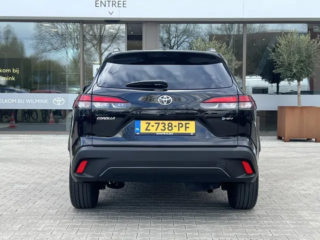 Toyota Corolla Cross Hybrid 140 Style | Premium pack | Stoel/Stuur verw | Blindspot