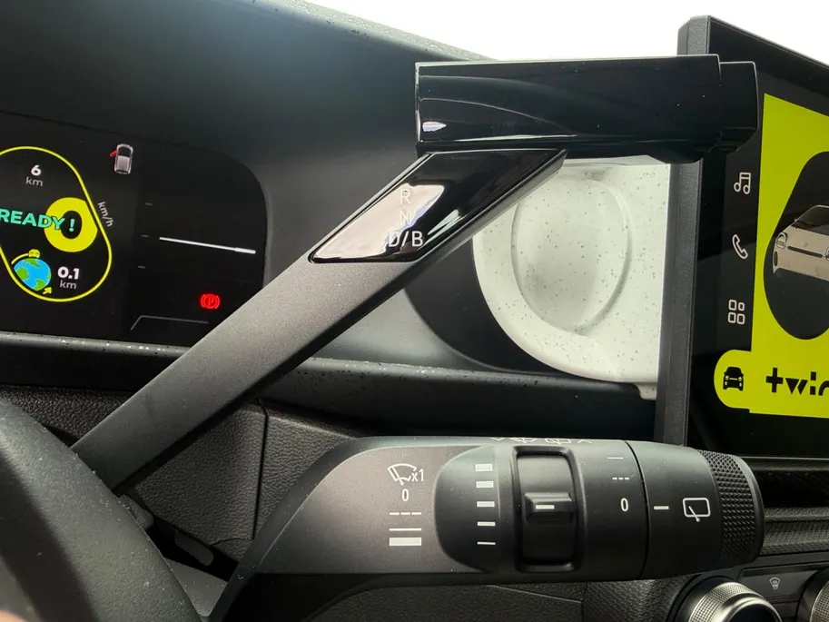 Renault Twingo urban range evolution 27.5 kWh | Nu met 5 jaar Fabrieksgarantie | Direct Leverbaar | Nu op voorraad bij Zeeuw & Zeeuw Naaldwijk met 500 euro voorraad korting