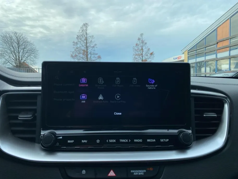 Kia Ceed Sportswagon 1.5T DynamicPlusLine | Automaat | Stoel + stuur verwarming | Navigatie | Climate control | Elektrische achterklep