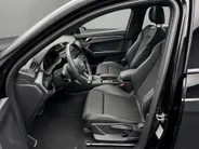Audi Q3 35 TFSI 150pk S edition · Apple/Android Car Play · 20'' Lichtmetalen Velgen · Elek. inklapbare buitenspiegels · Audi Sound · Virtual Cockpit · Garantie t/m 16-01-2027 of 100.000km
