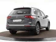 Volkswagen Tiguan 1.4 TSI 245pk DSG eHybrid Life Business · Apple/Android Car Play · Wegklapbare Trekhaak · Navigatie · P-Sensoren · Stoel-& Stuurverwarming · 17'' Inch ·