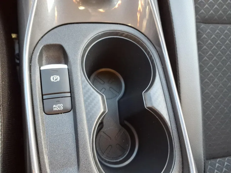 Nissan Juke 1.0 DIG-T N-Connecta Apple Carplay/Android Auto , climate , cruise , camera , zwarte velgen , parkeersensor , tel , usb .