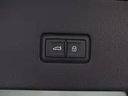 Audi Q8 55 TFSIe 381pk Tiptronic Quattro Pro Line S · Panoramadak · 360 Camera · Wegklapbare Trekhaak · Apple/Android Car Play · Luchtvering · 21'' Inch ·