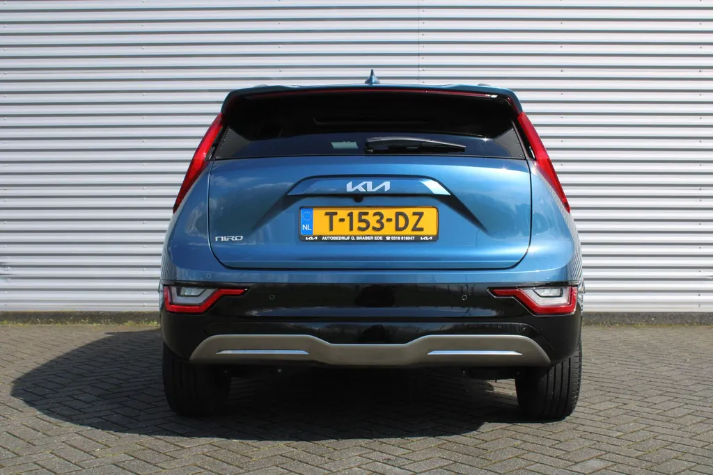 Kia Niro EV DynamicPlusLine 64.8 kWh | Airco | Navi | Camera | Cruise | 17' LM | PDC |