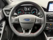 Ford Focus 1.0 EcoBoost Hybrid ST Line Style | Dealer onderhouden | NL auto | Winter pack | Cruise control | Parkeersensoren voor en achter | Achteruitrijcamera | Draadloos opladen mobiel | Apple carplay & Android auto | Keyless entry | Privacy glas | Bovag garantie