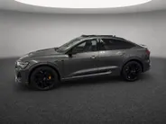 Audi e-tron Sportback 55 Quattro S edition 95 kWh 408pk · SOH 93,7% · Panoramadak · Luchtvering · Virtual Mirror's · 360 Camera · Apple/Android Cra Play · Head-Up · 21'' Inch ·