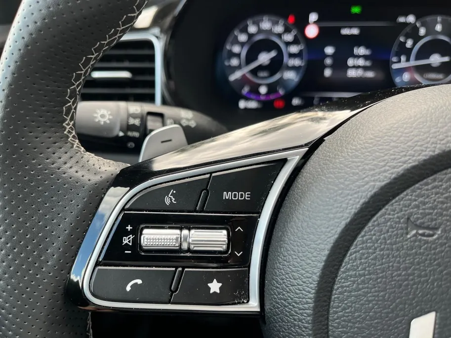 Kia XCeed 1.5 T-GDi GT-Line | *DEMO Direct leverbaar* |  Navi | Clima | Adaptive Cruise | Panoramdak | Stoel-/Stuurverwarming | Elektr. Achterklep | Apple Carplay