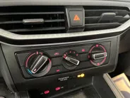 SEAT Ibiza 1.0 EcoTSI 95pk Style Business Connect · Apple/Android Car Play · Cruise Control · P-Sensoren · Verkeersbord Detectie · Garantie t/m 16-09-2028 of 100.000km