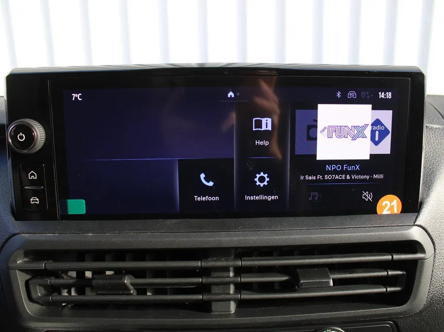 Toyota ProAce Long Worker 2.0 D-4D Challenger | Carplay | PDC | Airco | Cruise | Schuifdeur rechts |