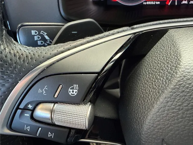 Škoda Karoq 1.5 TSI ACT Sportline Business | PANORAMADAK | 360 CAMERA | WINTERPACK | KEYLESS | NAVI | ELEKTR. ACHTERKLEP