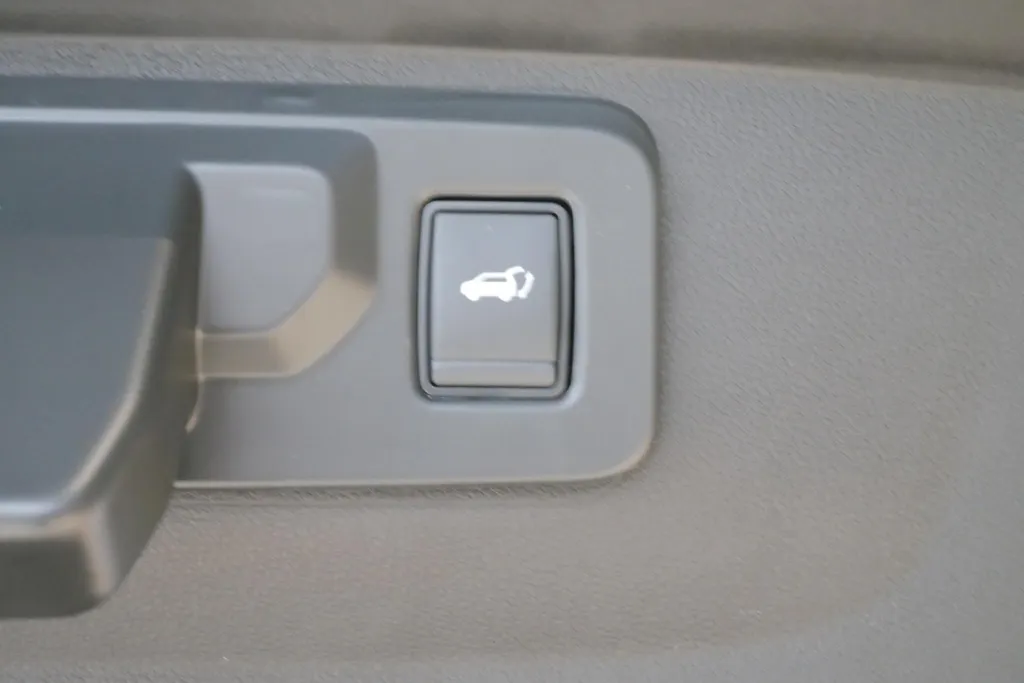 Renault Rafale 1.2 E-Tech 4x4 plug-in hybrid 300 atelier Alpine *Automaat*Navi+360Camera*Harman Kardon*Pack Winter*Climate Control*Solar Bay Pano*VOL OPTIES!