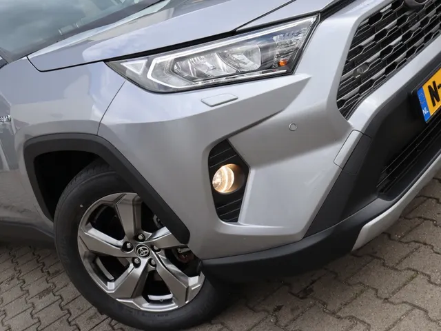Toyota RAV4 2.5 Hybrid AWD Style | Trekhaak | PDC v/a | Stuur/stoel verwarm.