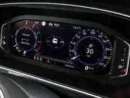 Volkswagen Tiguan 1.4 TSI 245pk DSG eHybrid Life Business · Apple/Android Car Play · Wegklapbare Trekhaak · Navigatie · P-Sensoren · Stoel-& Stuurverwarming · 17'' Inch ·
